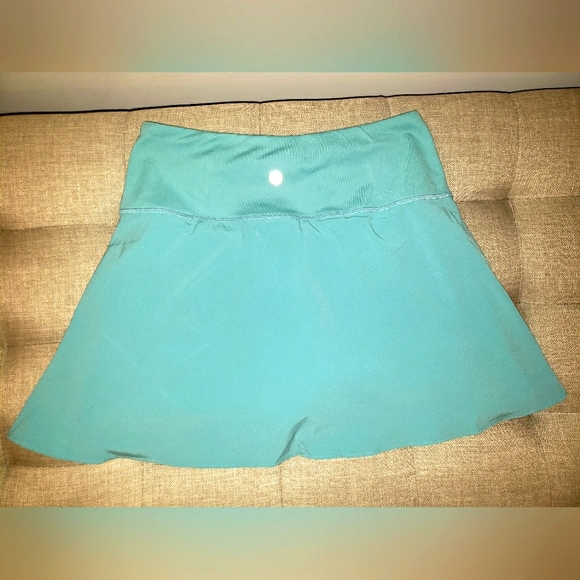 Fitness Skort - Picture 3 of 4